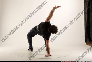 2016 04 WOLFF DANCE POSE2 06