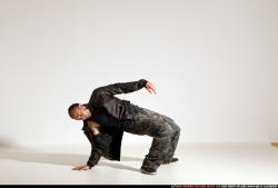 smax-streetfighter-shoulders-hit