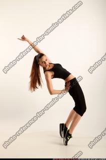 2016 09 JADE DANCE POSE6 00 B