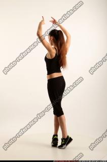 2016 12 PATRICIA BALLET POSE2 03 B