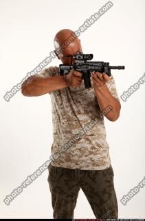Ron-smg-m4a1-aiming-pose