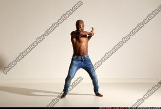 smax-eduardo-katana-slash-pose3