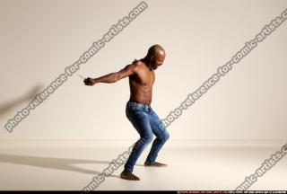 smax-eduardo-katana-slash-pose3