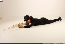victoria-steampunk-laying-aiming-rifle