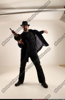 2017 05 JERRY TOMMYGUN POSE2 SHOOTING 00 C