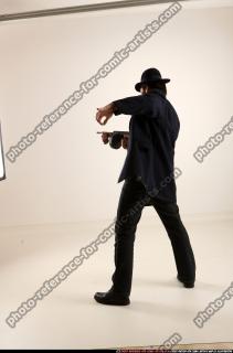 2017 05 JERRY TOMMYGUN POSE2 SHOOTING 03 B