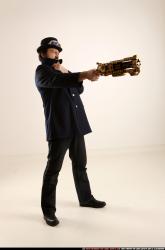 jerry-steampunk-blaster-rifle-aiming