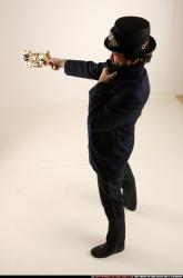 jerry-steampunk-blaster-rifle-aiming