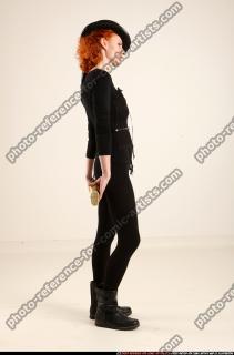victoria-steampunk-standing-rifle-idle-pose2