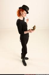 victoria-steampunk-phone-pose1