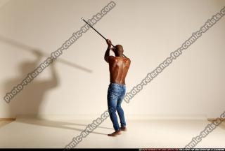 smax-eduardo-stick-attack-pose3