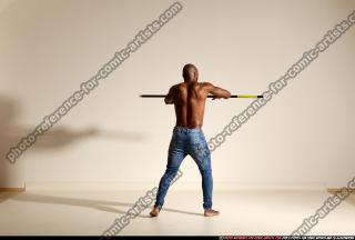 smax-eduardo-stick-attack-pose3