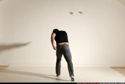 smax-jack-throwing-grenade