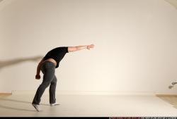 smax-jack-throwing-grenade