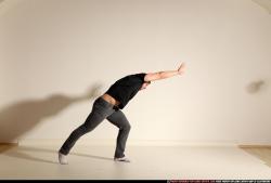 smax-jack-throwing-grenade