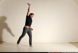 smax-jack-throwing-grenade