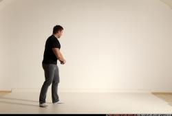 smax-jack-throwing-grenade