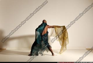 2017 08 SMAX EDUARDO KATANA SLASH POSE4 SHAWL 178