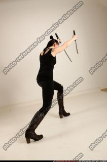 2017 10 CLAUDIA KATANAS ATTACK POSE2 05 C