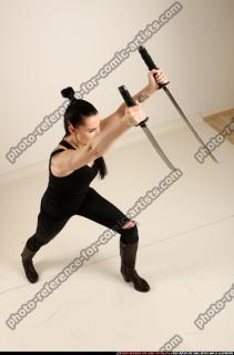 2017 10 CLAUDIA KATANAS ATTACK POSE2 07 A