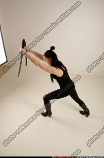 2017 10 CLAUDIA KATANAS ATTACK POSE2 02 A