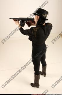 2017 12 CLAUDIA STEAMPUNK TOMMYGUN SHOOTING 03 A