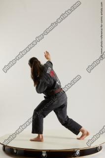 fighting young woman in kimono 06b