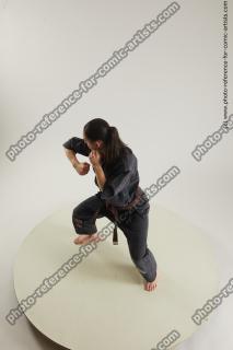 fighting young woman in kimono 06a