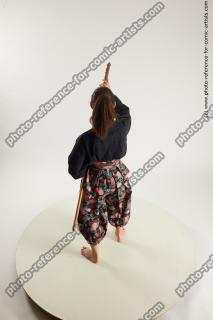 japanese woman in kimono with sword saori 10a