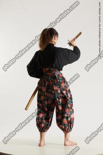 japanese woman in kimono with sword saori 12b