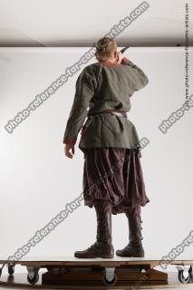 Medieval man standing poses Sigvid