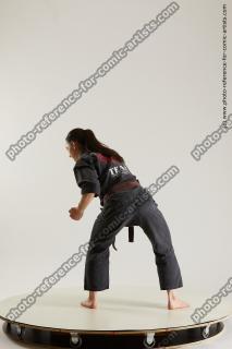 fighting young woman in kimono ronda 05b