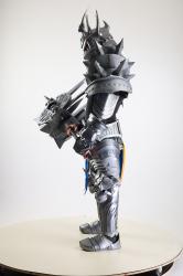 Yelvik_Cosplay_Lich_King_Fighting_Pose_With_Mace