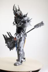 Yelvik_Cosplay_Lich_King_With_Mace