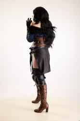 Moira_Cosplay_Yennefer_Standing