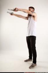 Oscar Dual Pistol Pose 