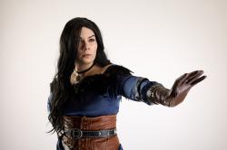 Moira Cosplay Yennefer Standing Pose